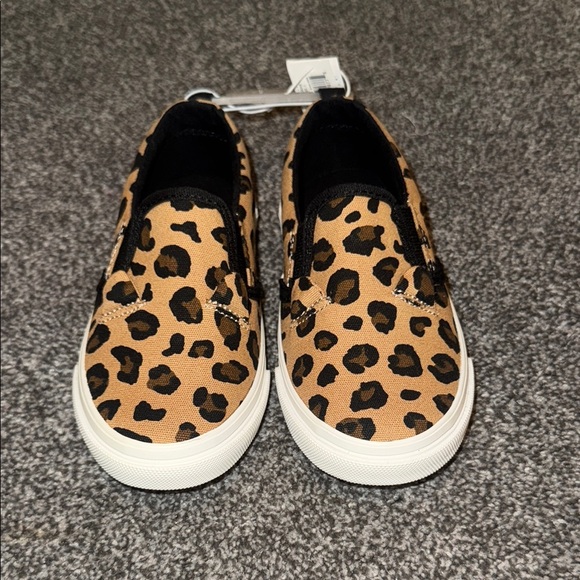 Old Navy Tan and Black Slip-On Sneakers - Picture 1 of 2